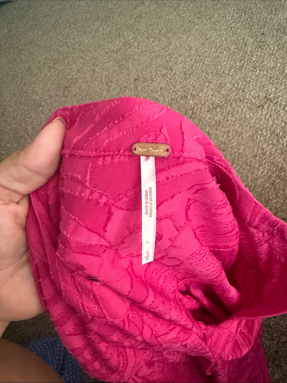 FREE PEOPLE Oversized Beachy Boho Barbiecore Bright Pink textured blouse S - Picture 2 of 5
